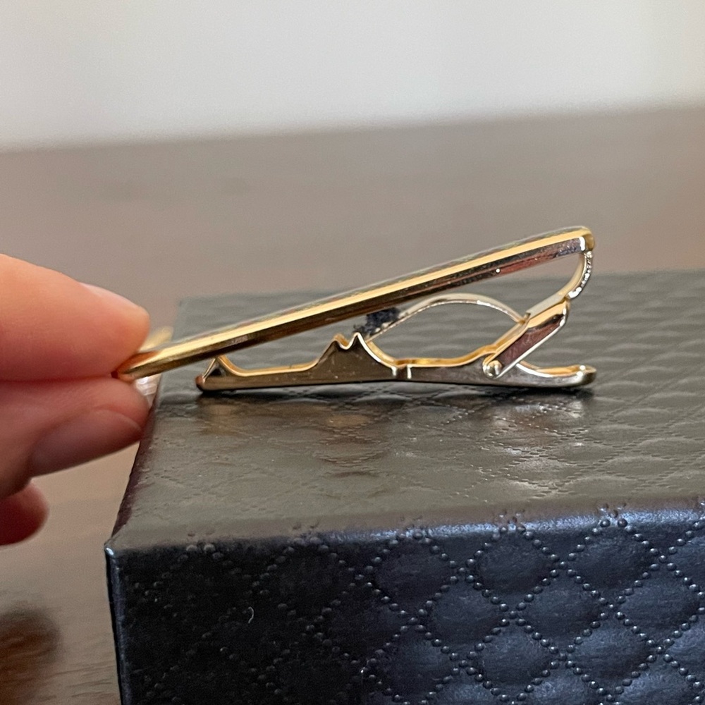 Vintage Burberry Cuff Link and Tie Clip Set - Picture 8 of 9